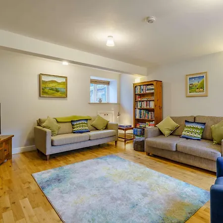 3 Bed In 83701 *