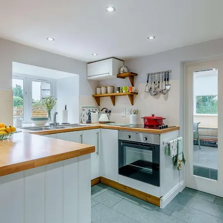 3 Bed In 83701 Holiday home *